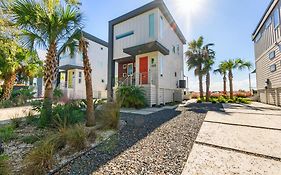 198 Riberia - Downtown Waterfront Luxury Home